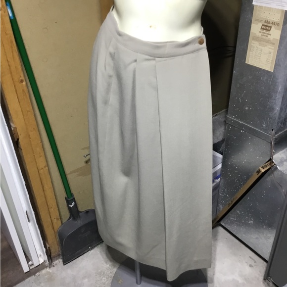 Giorgio Armani Lined Wrap Skirt - Picture 12 of 16